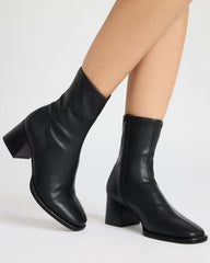 PAMMY Black Square-Toe Block Heel Women's Ankle Boot | Steve Madden Sale