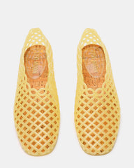 GROVE Butter Yellow Square-Toe Jelly Women's Flat | Steve Madden US
