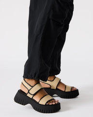 GROVER Black/Tan Women's Square-Toe Platform Sandal | Steve Madden outlet