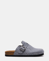 WILDERR Grey Flannel Slip-On Men's Casual Clog | Steve Madden outlet