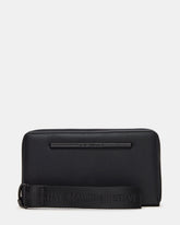 ZIP Wallet Black Zipper Cloure Wristlet Wallet | Steve Madden Sale