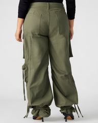 DUO Olive Women's Utility Cargo Pants | Steve Madden US