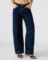 TRE Dark Denim Barrel Women's Jean | Steve Madden online