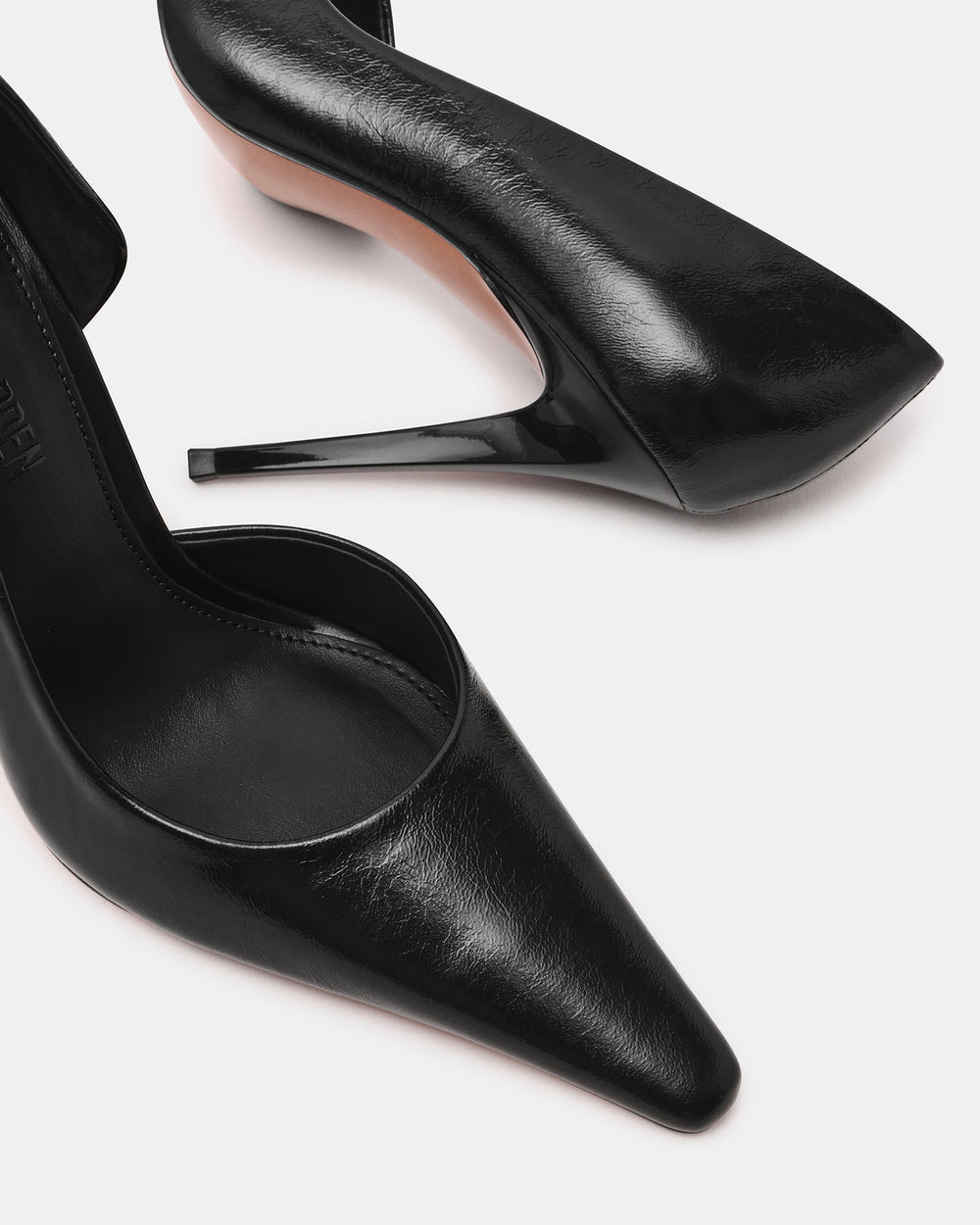 ELEGANT Black Leather Pointed-Toe Stiletto Pump Women's Heel | Steve Madden Sale
