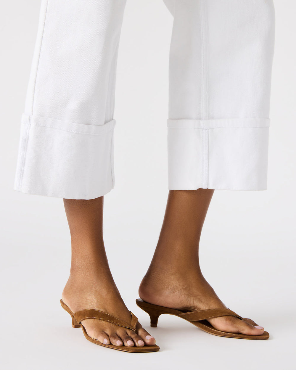 TRACIE Chestnut Suede Thong Strap Women's Kitten Heel | Steve Madden discount