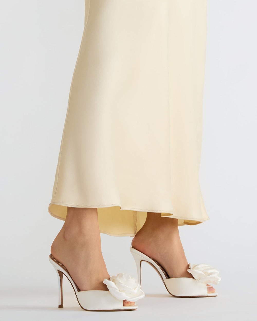 PRIYA Flower Ivory Satin Mule Women's Heel | Steve Madden discount