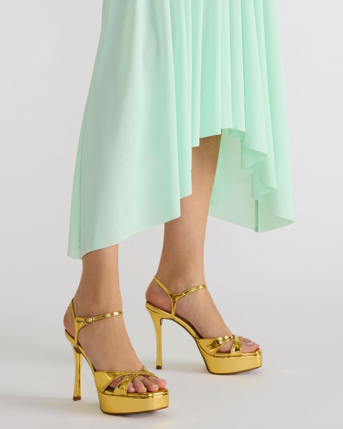 SCARLET Gold Square-Toe Strappy Platform Women's Heel | Steve Madden near me