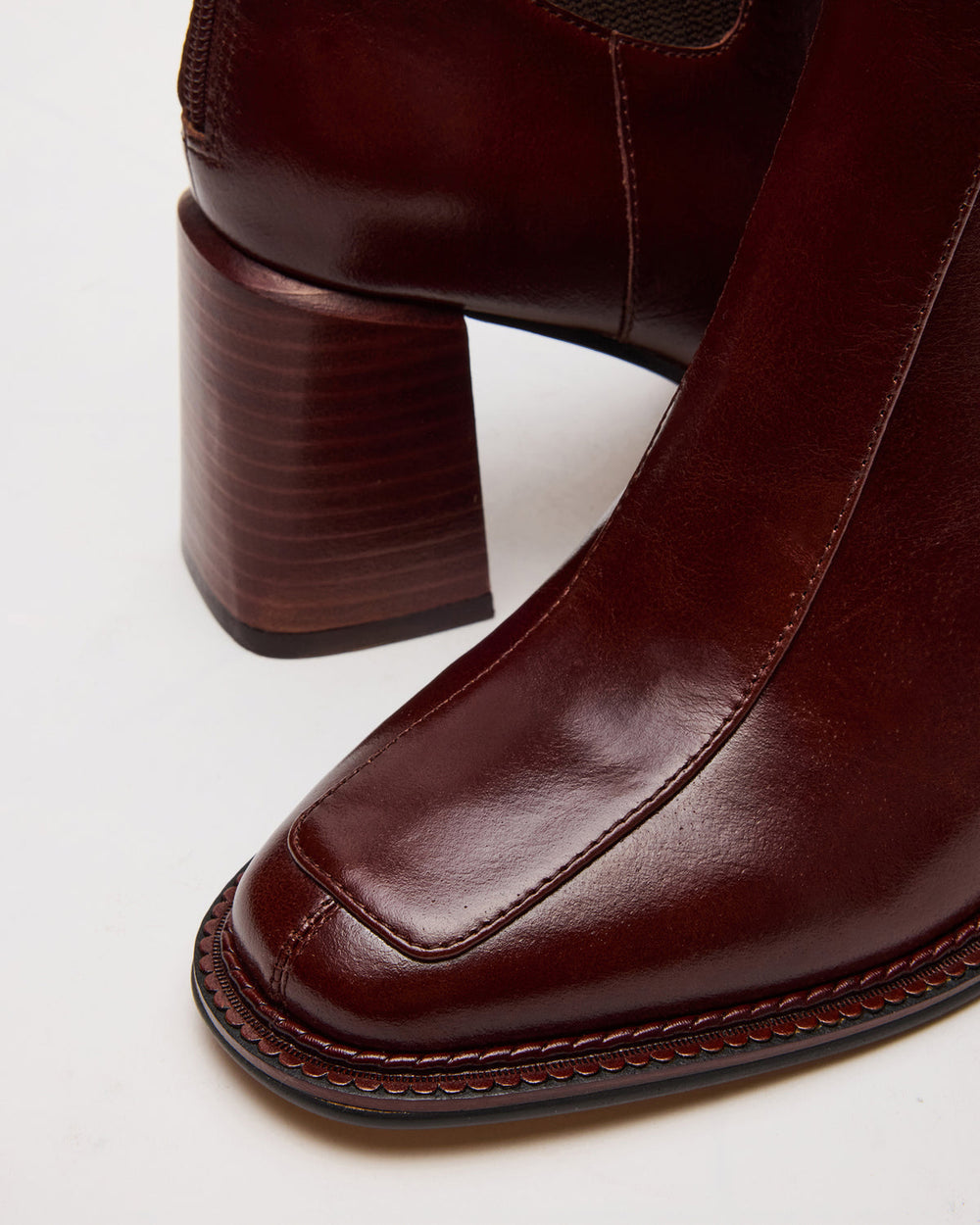 DOWNTOWN Brown Leather Women's Chelsea Block Heel Ankle Boot | Steve Madden discount