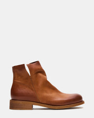 HUGHIE Tan Leather Women's Ankle Boot | Steve Madden near me