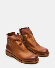 HUGHIE Tan Leather Women's Ankle Boot | Steve Madden near me