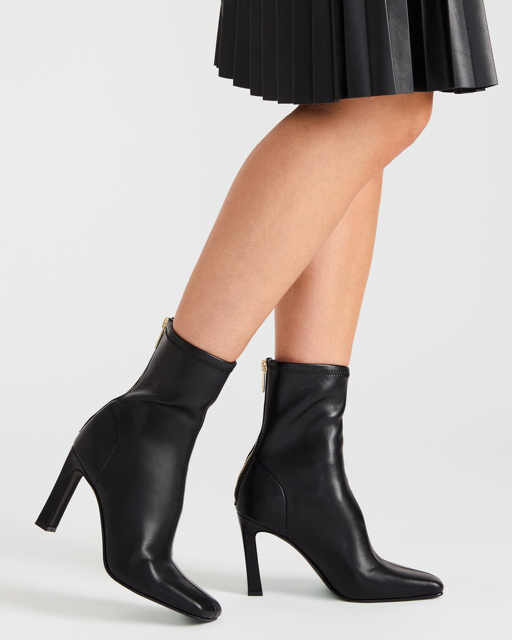 KHELAN Olive Square-Toe Heeled Women's Ankle Boot | Steve Madden for Sale