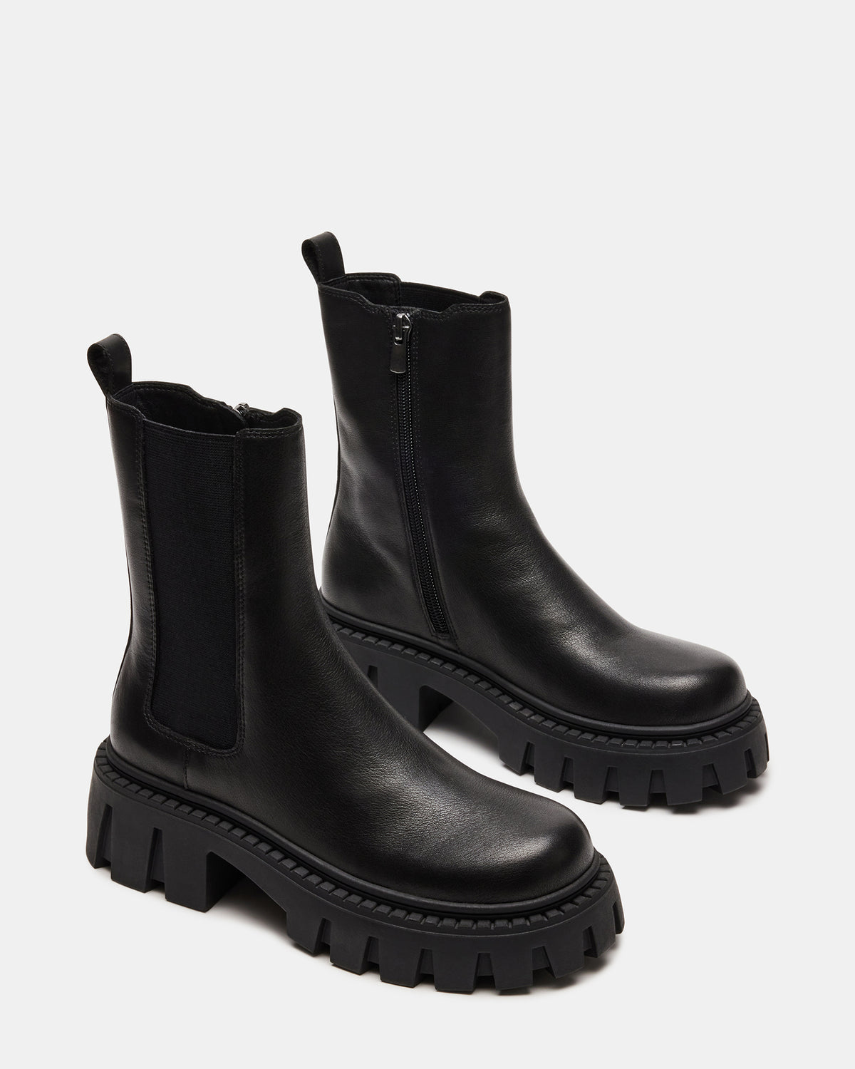 CHARGES Black Leather Platform Bootie | Women's Booties | Steve Madden Sale