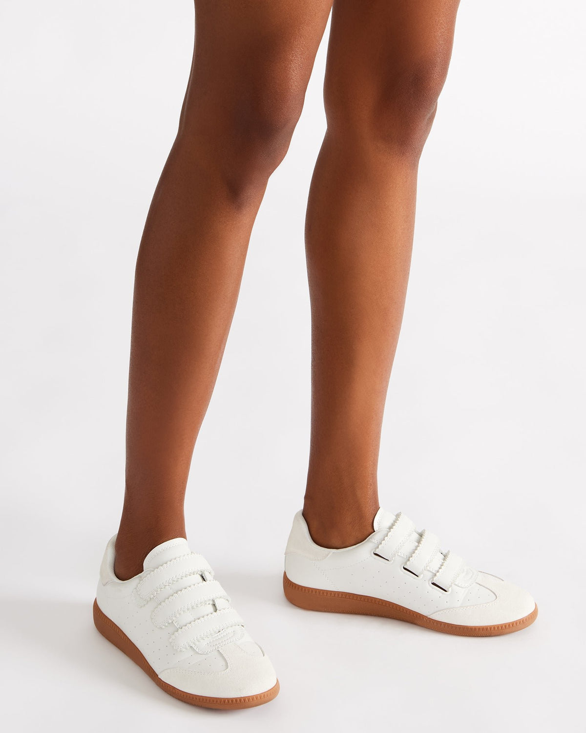MOMENTUM White Velcro Low-Top Sneaker | Women's Sneakers | Steve Madden online