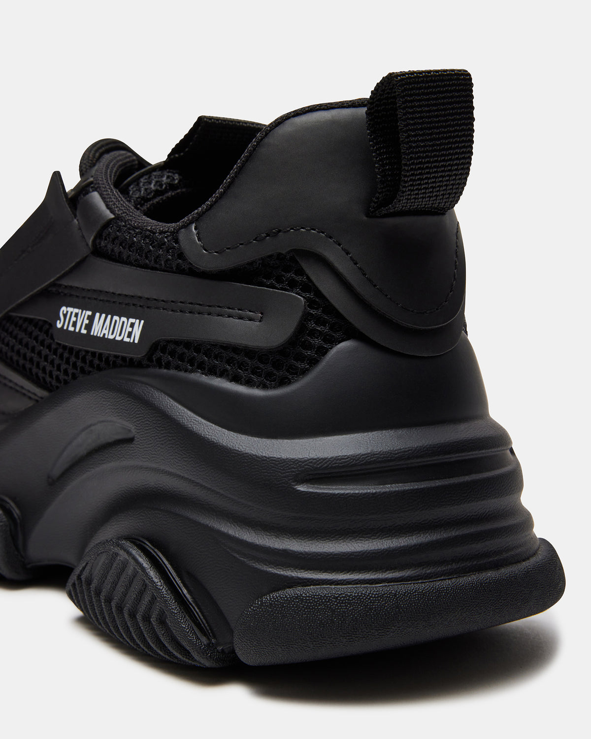 POSSESSION Black Platform Lace-Up Women's Sneaker | Steve Madden Sale