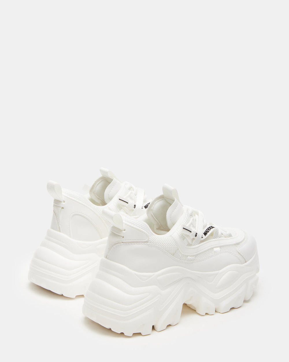 RECOUPE White Women's Chunky Platform Low-Top Sneaker | Steve Madden near me