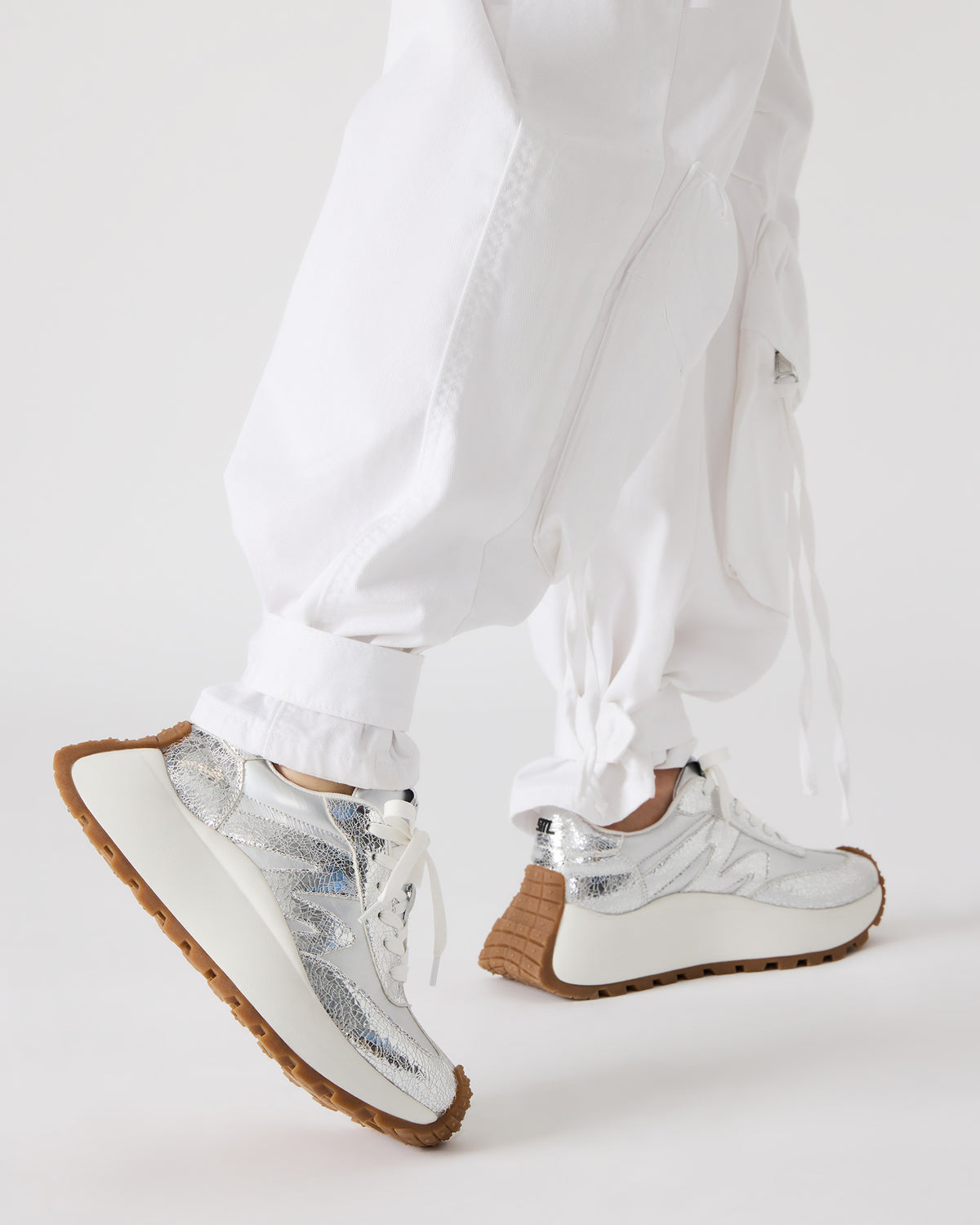 SUPERCAMPO Silver Multi Women's Platform Low-Top Sneaker | Steve Madden online