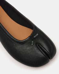CALICO Black Leather Split Toe Tabi Women's Ballet Flat | Steve Madden Sale