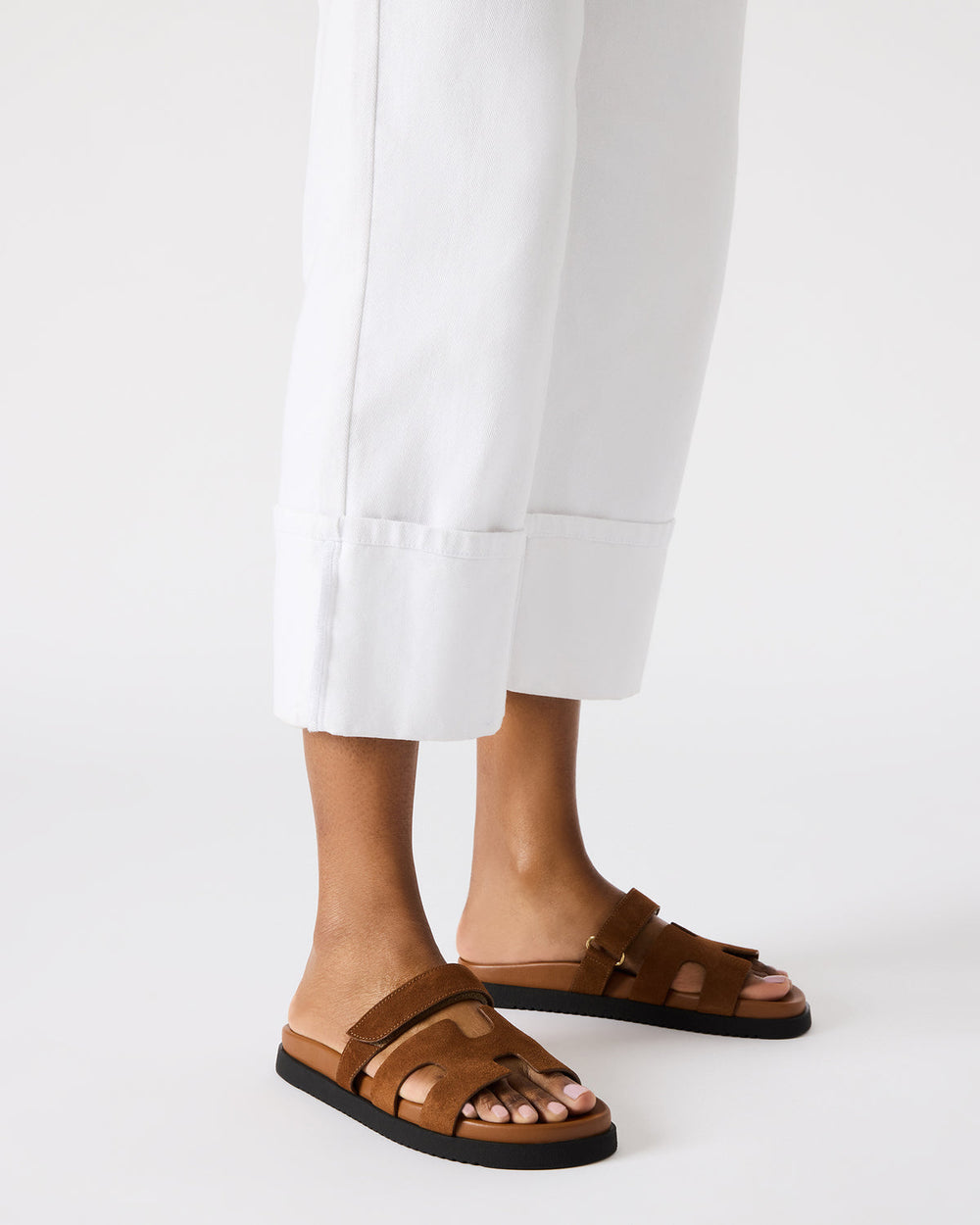 MAYVEN Camel Suede Flatform Slide Women's Sandal | Steve Madden outlet