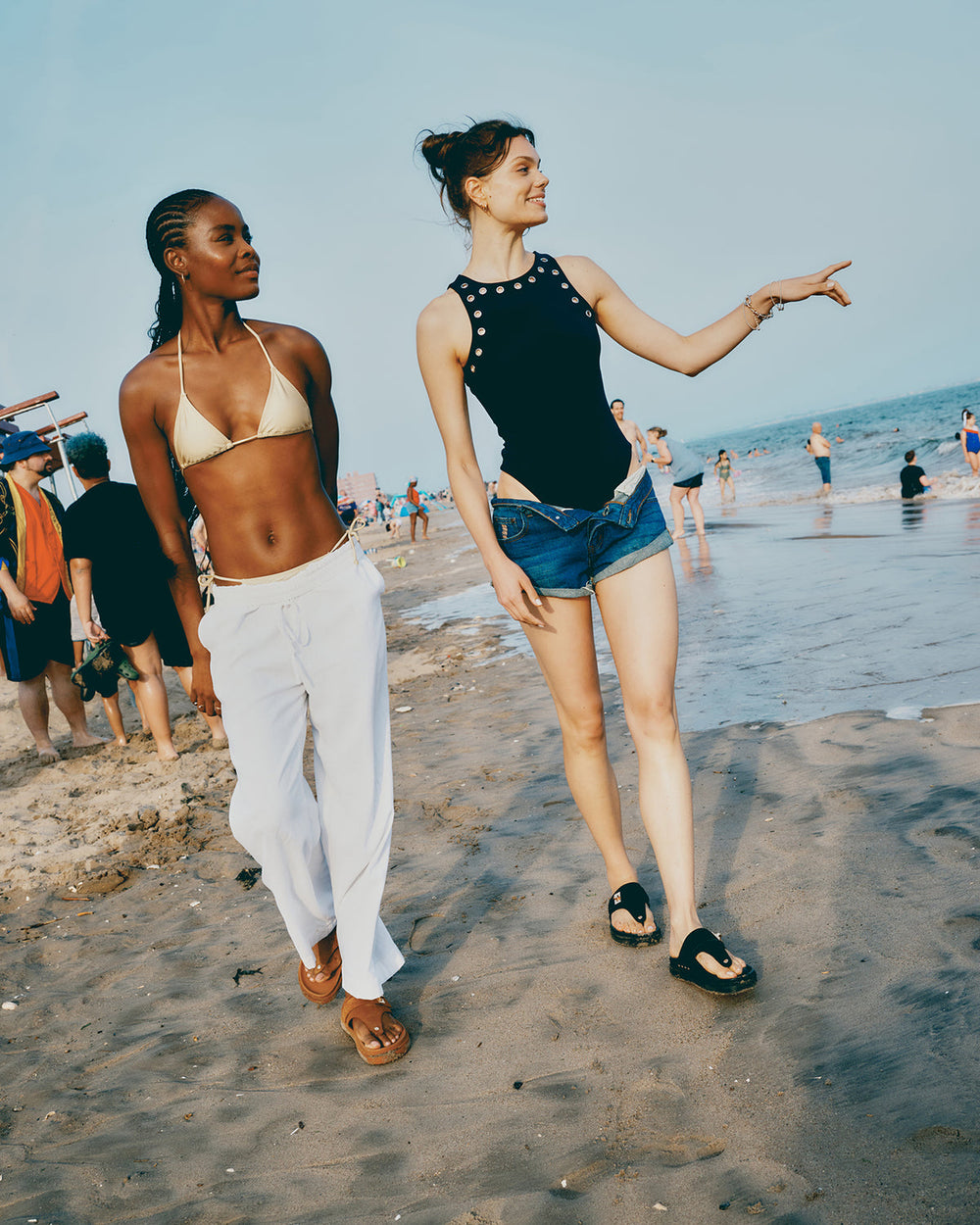 THONA Black Suede Women's Flatform Thong Sandal | Steve Madden near me