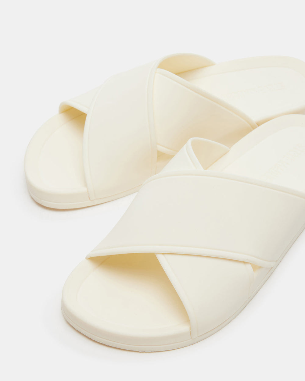 KATELYN Bone Footbed Slide | Women's Sandals | Steve Madden Sale