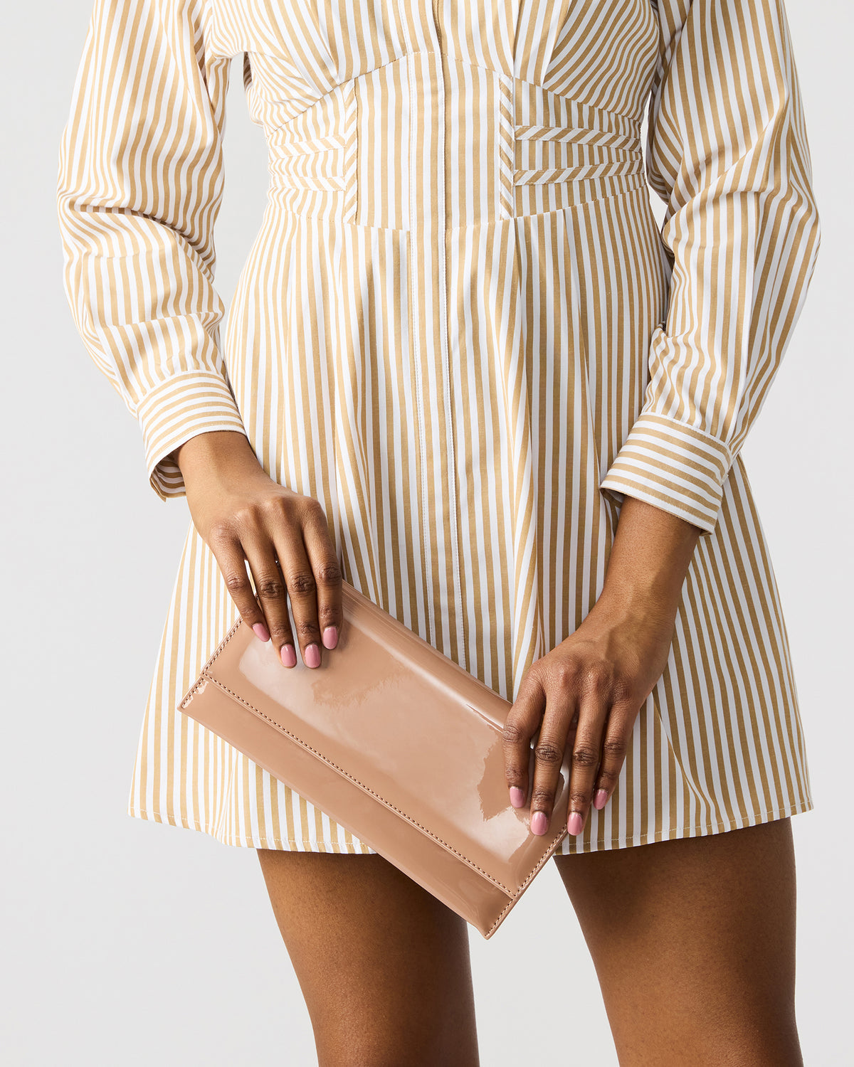JULIANA Bag Blush Patent Crossbody Clutch Handbag | Steve Madden online