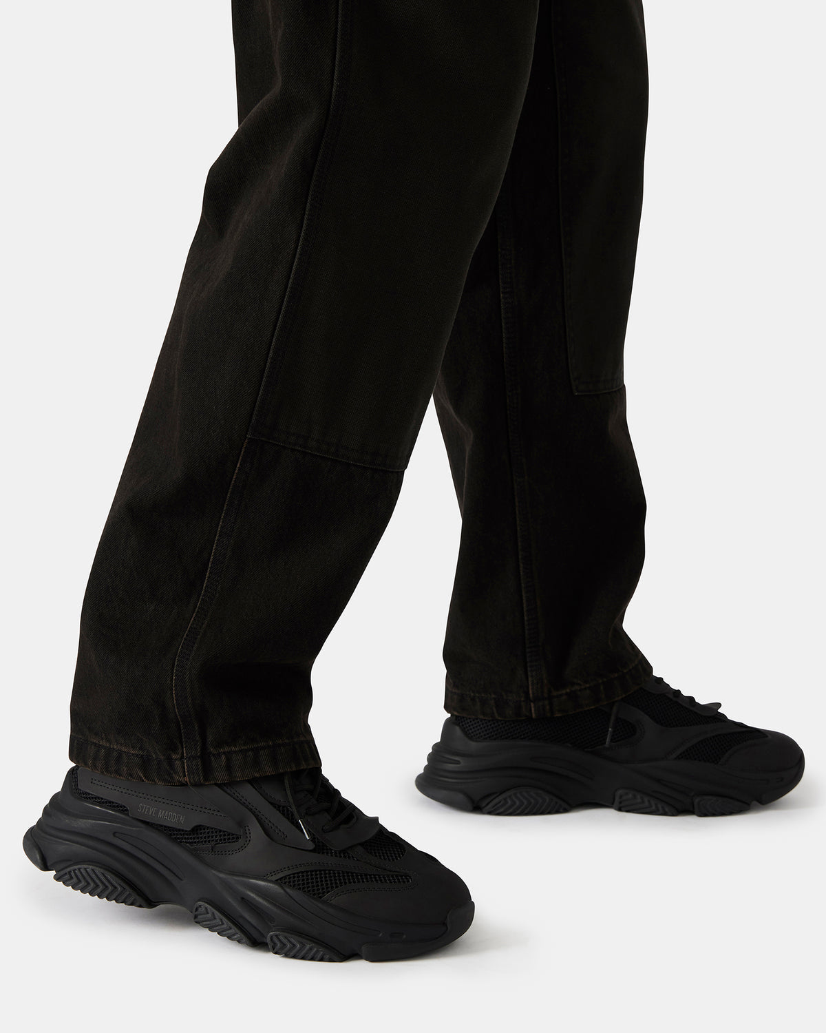 POSSESS Black Low-Top Lace-Up Men's Sneaker | Steve Madden online