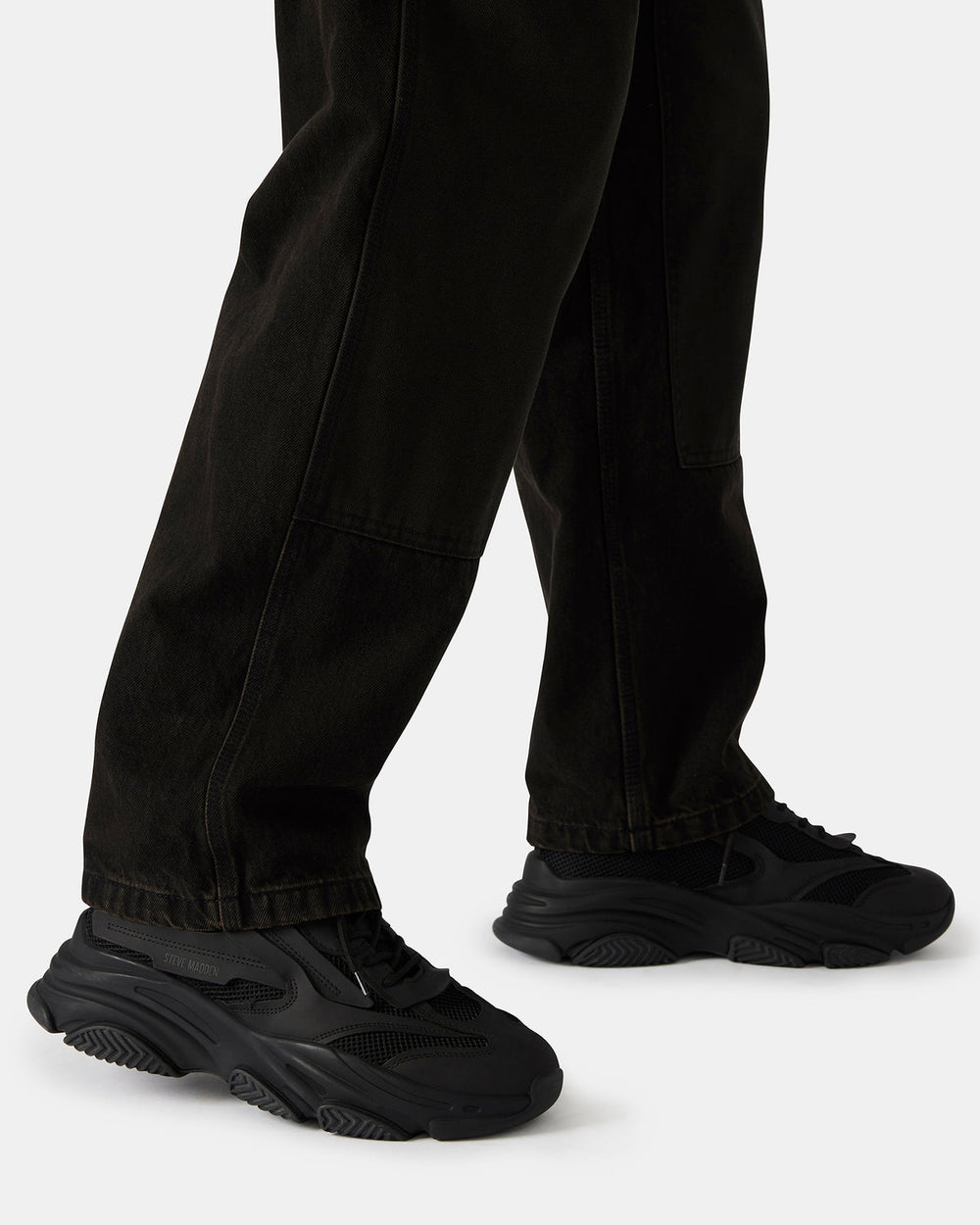 POSSESS Black Low-Top Lace-Up Men's Sneaker | Steve Madden online