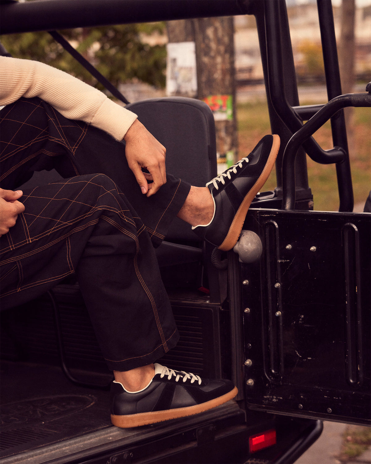 DIXON Black Leather Low-Top Panel Men's Sneaker | Steve Madden outlet