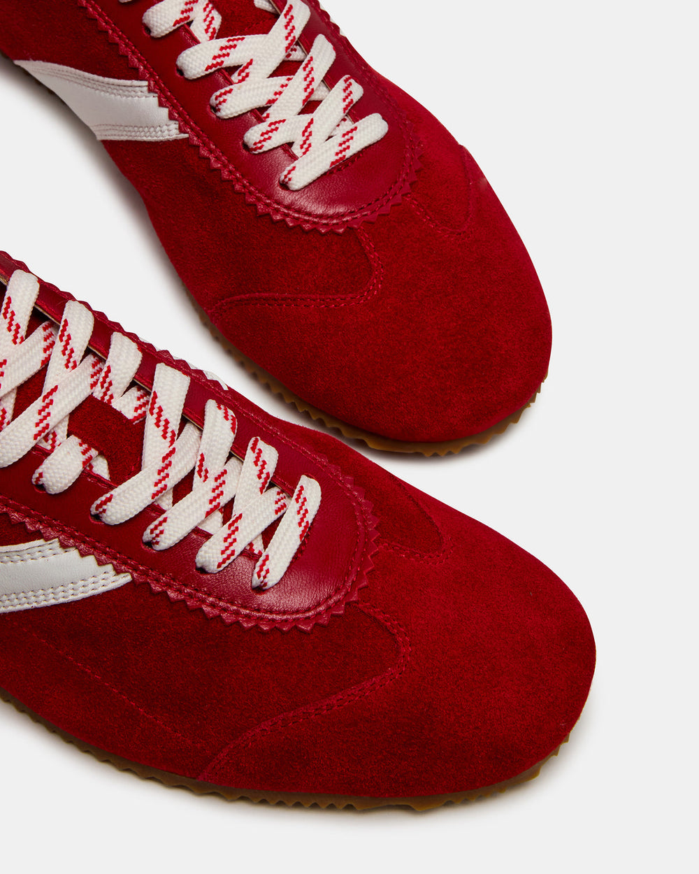 JUNA Red Low-Top Lace-Up Stripe Men's Sneaker | Steve Madden Sale