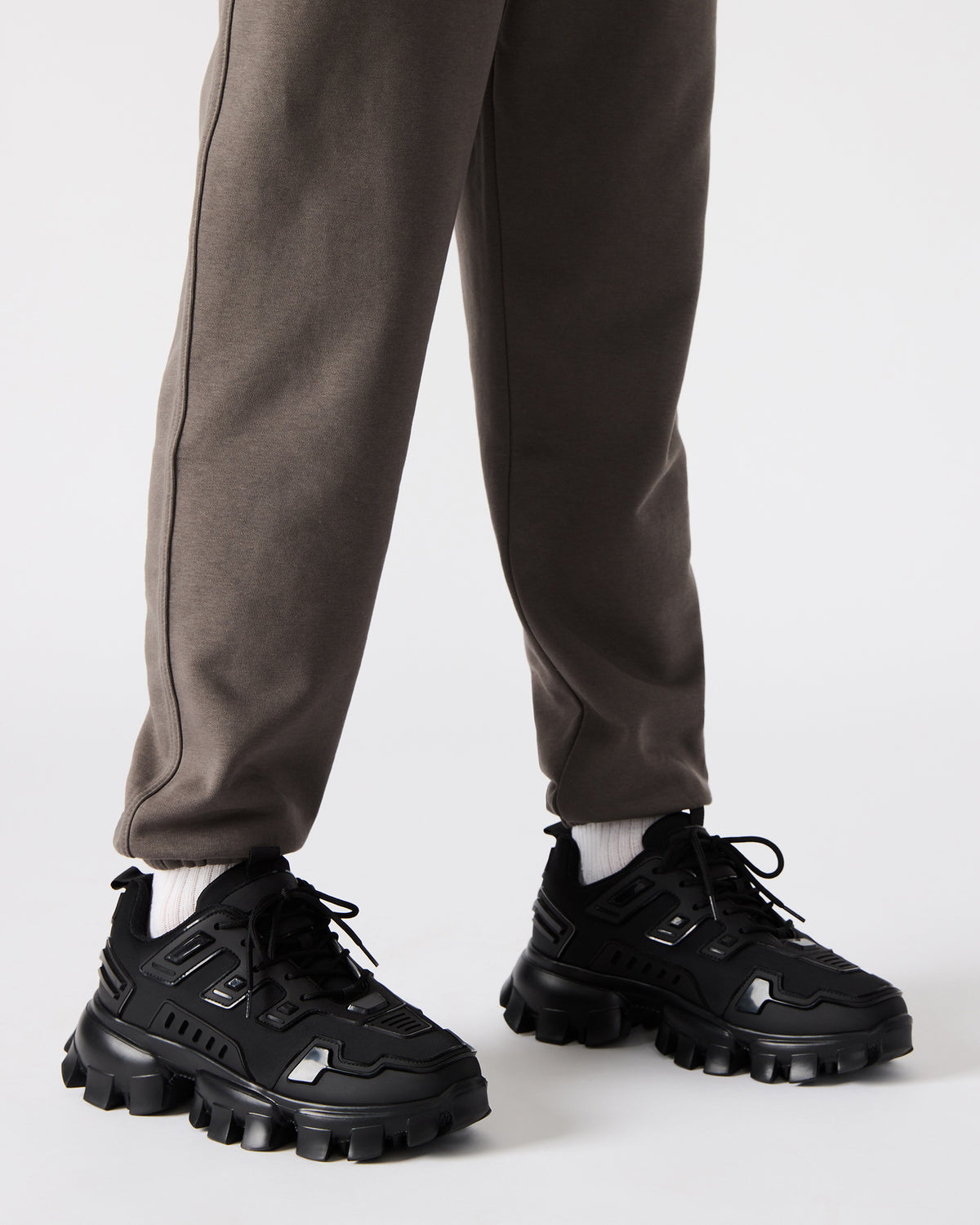 PONCE Black Men's Chunky Sole Lace Up Sneaker | Steve Madden online
