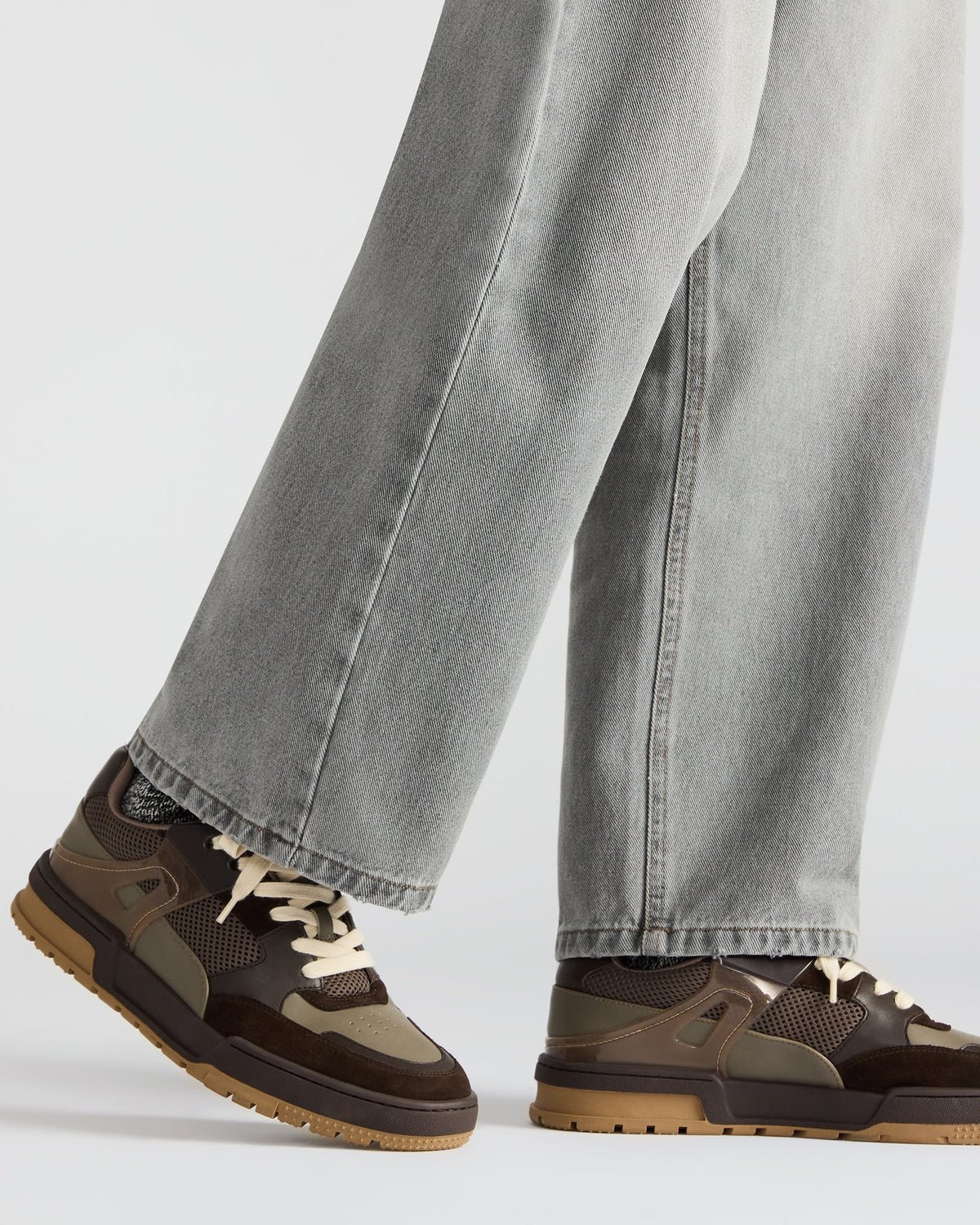 SANCHEZ Brown Multi Low-Top Lace-Up Men's Sneaker | Steve Madden US