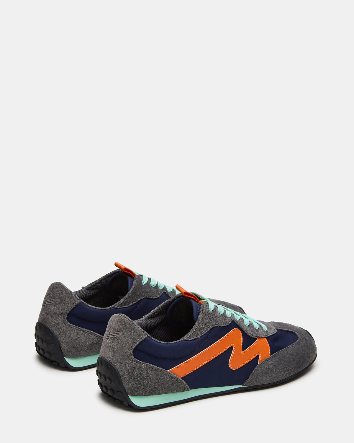 CYRUS Grey Multi Low-Top Lace-Up Men's Sneaker | Steve Madden online