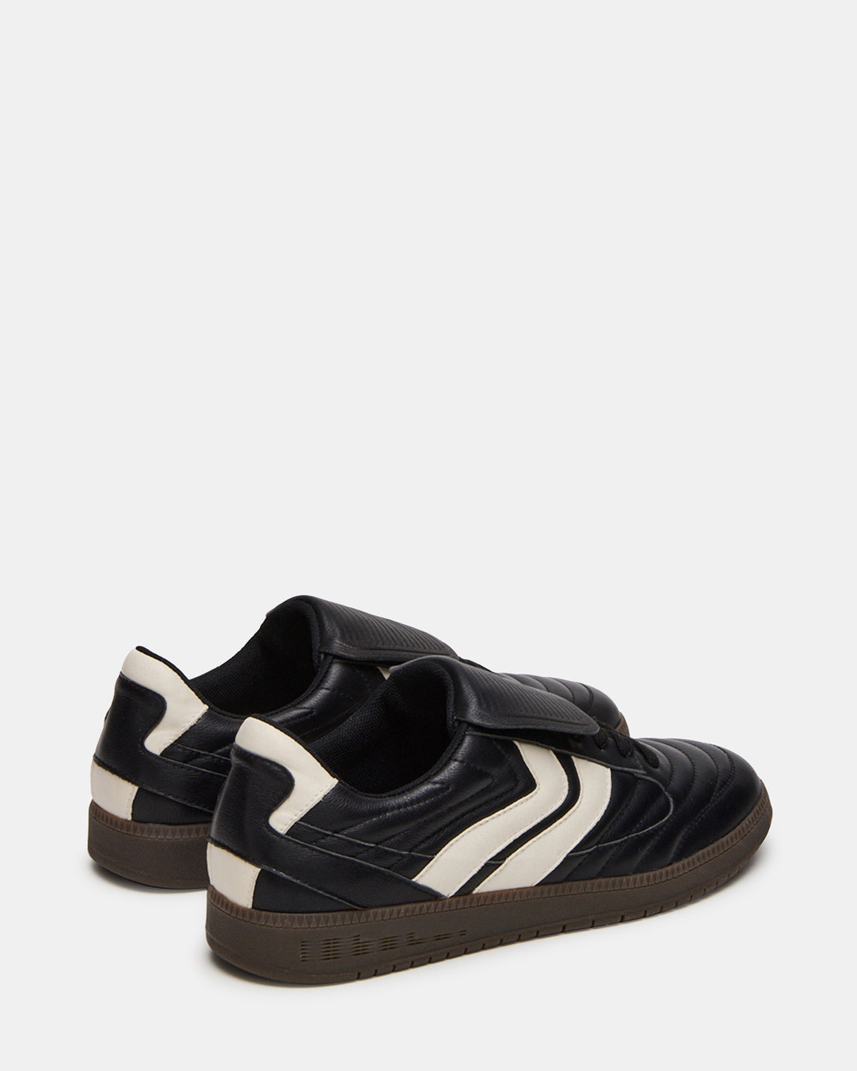 JANOS Black Leather Low-Top Lace-Up Men's Sneaker | Steve Madden near me