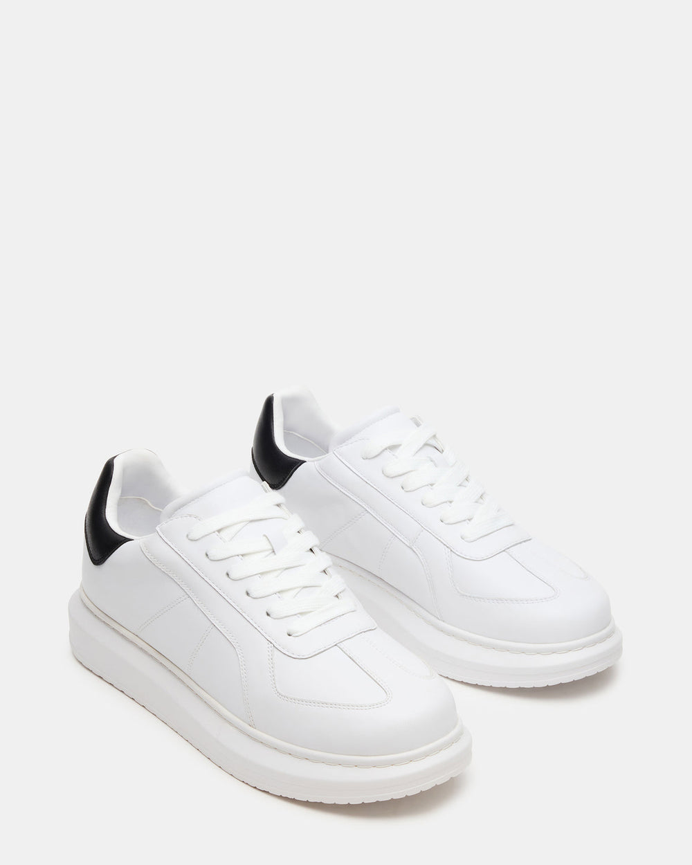 MINOU White/Black Low-Top Lace-Up Men's Sneaker | Steve Madden online