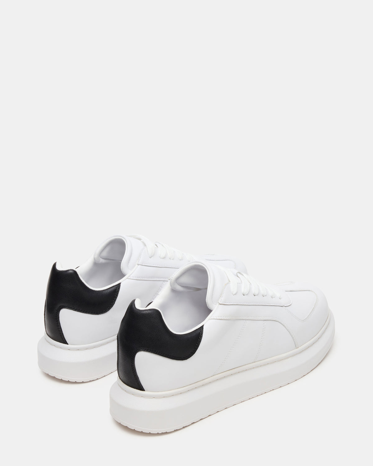 MINOU White/Black Low-Top Lace-Up Men's Sneaker | Steve Madden online