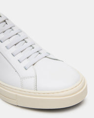 ZOII White Leather Men's Low-Top Lace-Up Sneaker | Steve Madden Sale