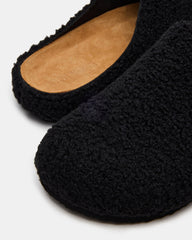 WENDELIN Black Faux Shearling Footbed Slip-On Men's Casual Clog | Steve Madden discount