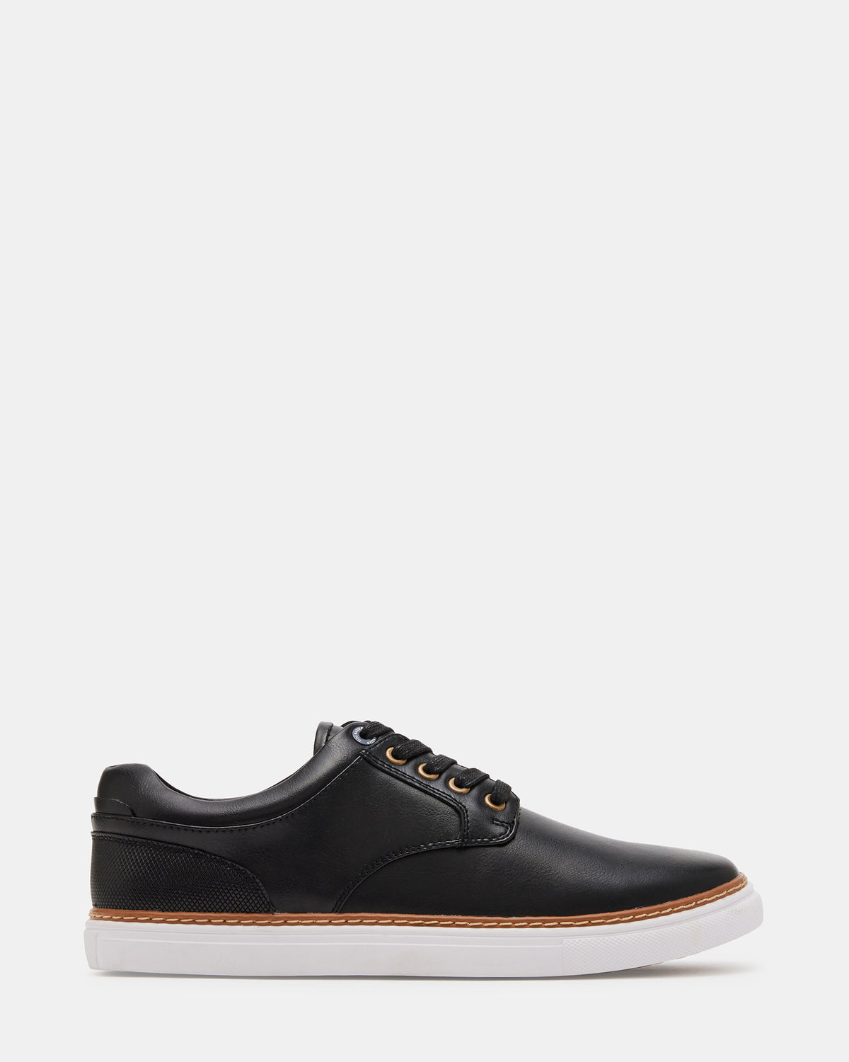 GUSS Black Low-Top Men's Casual Shoe | Steve Madden on Sale