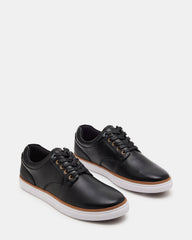 GUSS Black Low-Top Men's Casual Shoe | Steve Madden on Sale