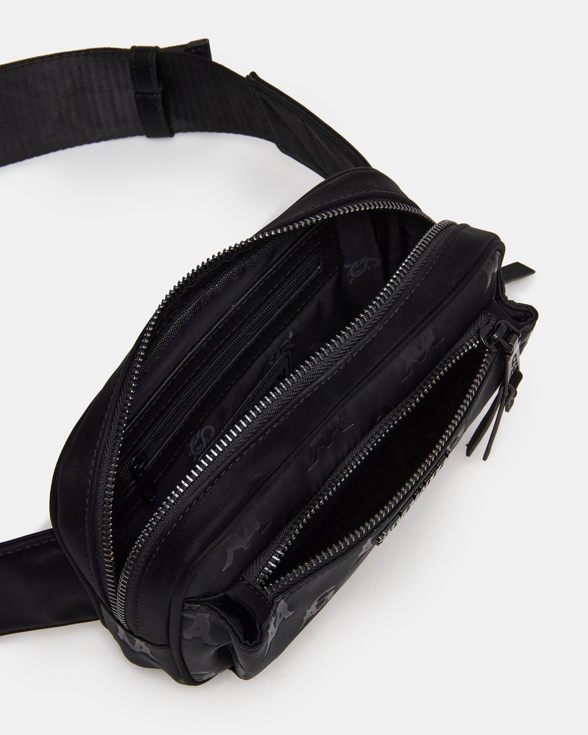 LIND Black/Black Women's Adjustable Belt Handbag | Steve Madden Sale