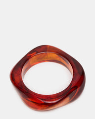 CURVED RETRO BRACELET Natural Women's Bangle Bracelet | Steve Madden near me