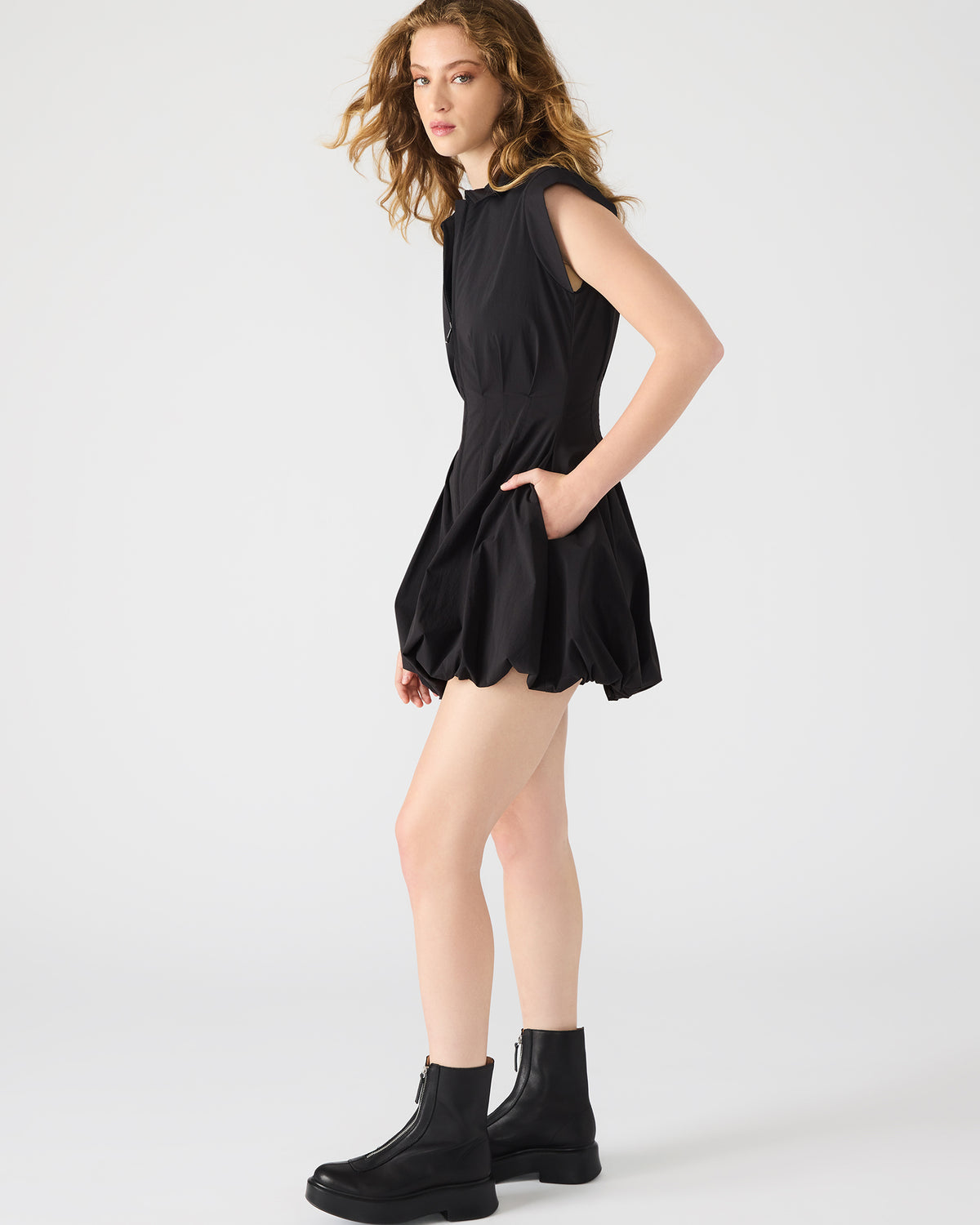 DYANNE Black Women's Zip-Front Bubble-Hem Dress | Steve Madden US
