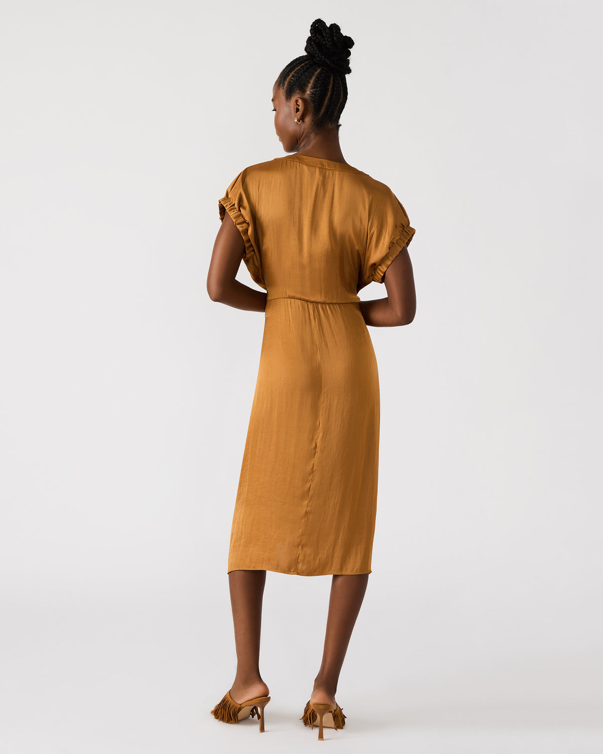 BRUNO Caramel Women's Button-Up Short-Sleeved Midi Dress | Steve Madden on Sale