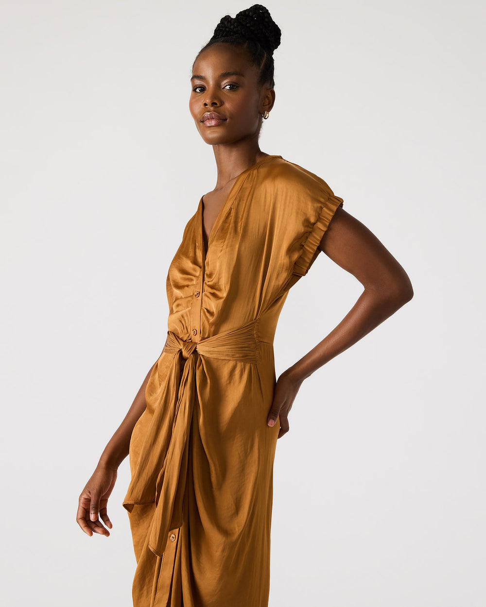 BRUNO Caramel Women's Button-Up Short-Sleeved Midi Dress | Steve Madden on Sale