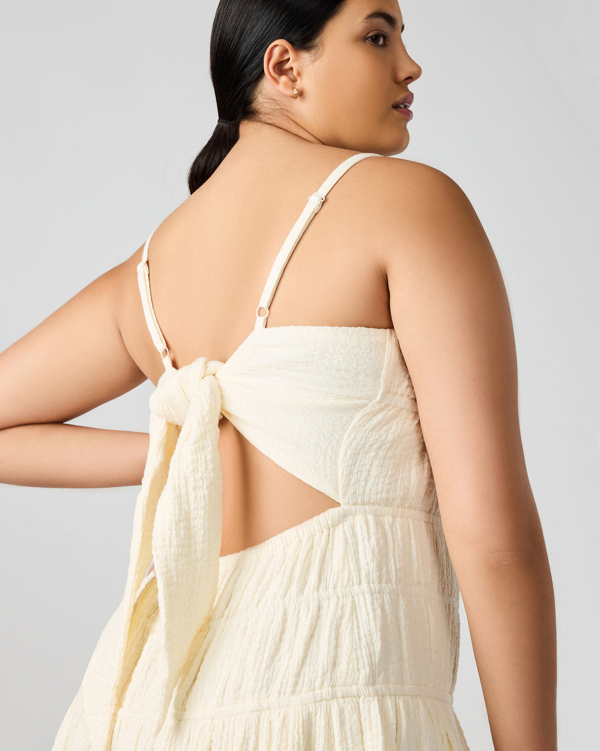 TOBY Ivory Maxi Flowy Bow Women's Dress | Steve Madden US