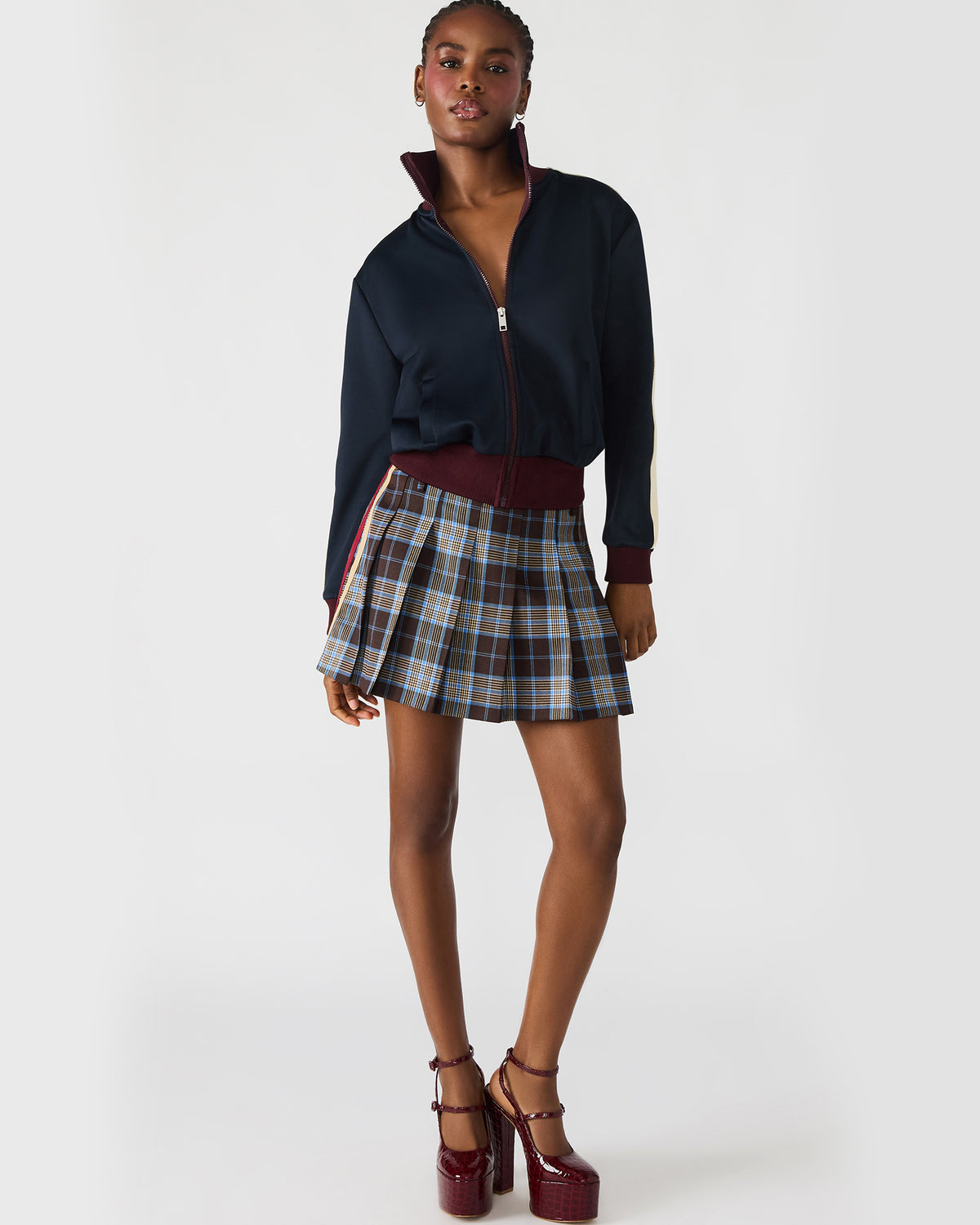 DAISY Midnight Long-Sleeved Zip-Up Athletic Women's Jacket | Steve Madden discount