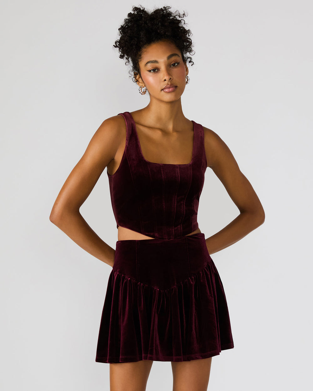 ARYANNA Wine Cropped Velvet Women's Top | Steve Madden US