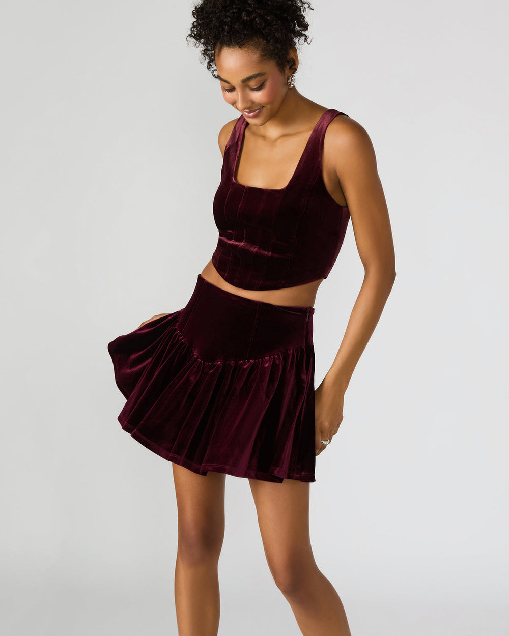 ARYANNA Wine Cropped Velvet Women's Top | Steve Madden US