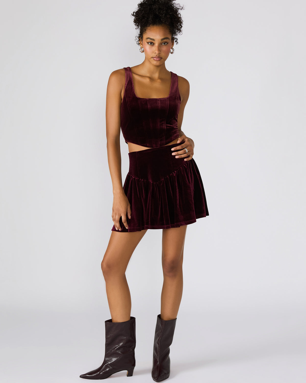 ARYANNA Wine Cropped Velvet Women's Top | Steve Madden US