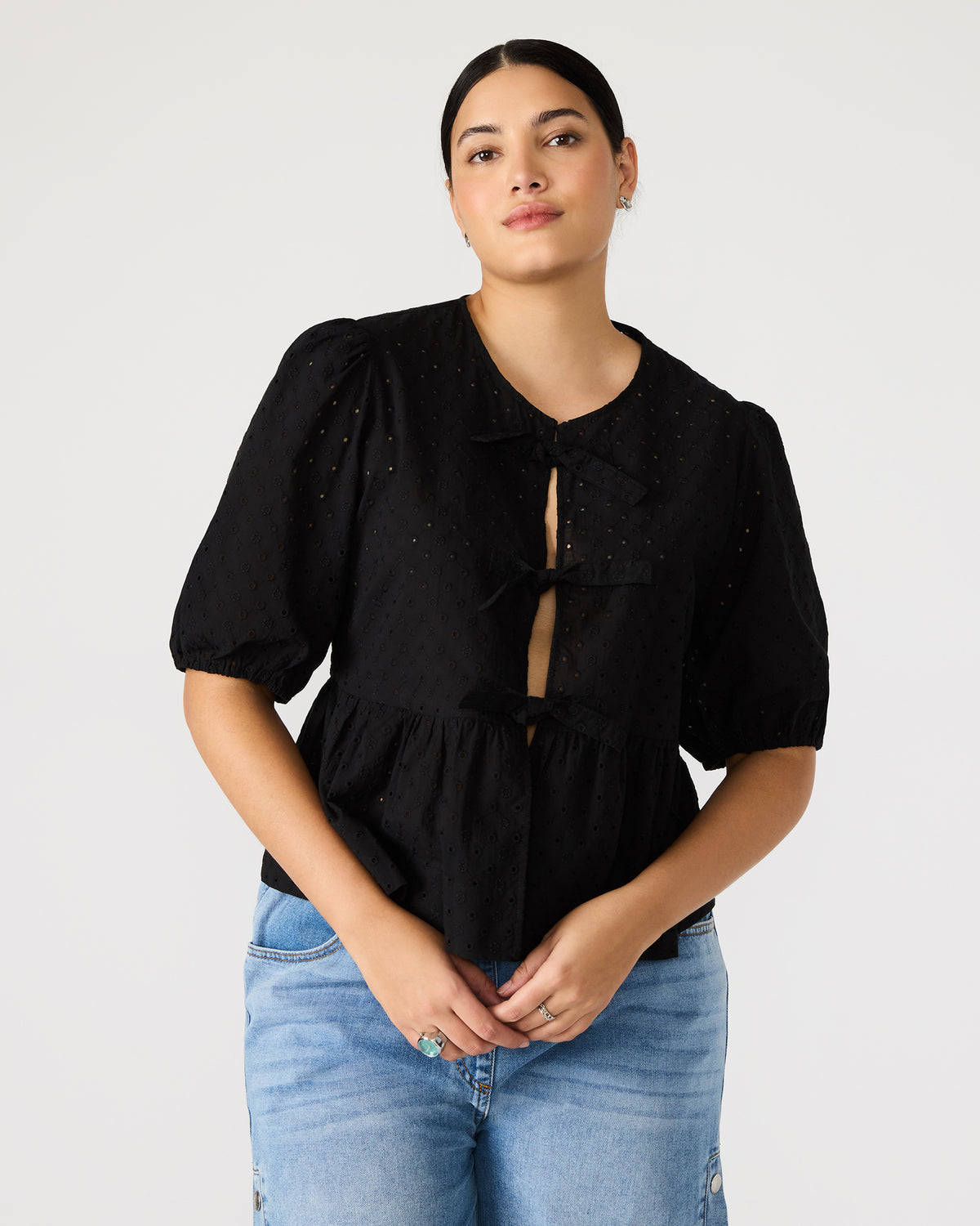PAULA Top Black Short-Sleeved Tie-Front Eyelet Top | Steve Madden US